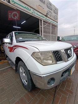نيسان نافارا